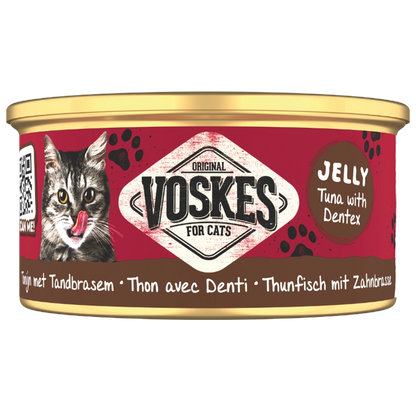 Cat food can with Voskes branding on a white background